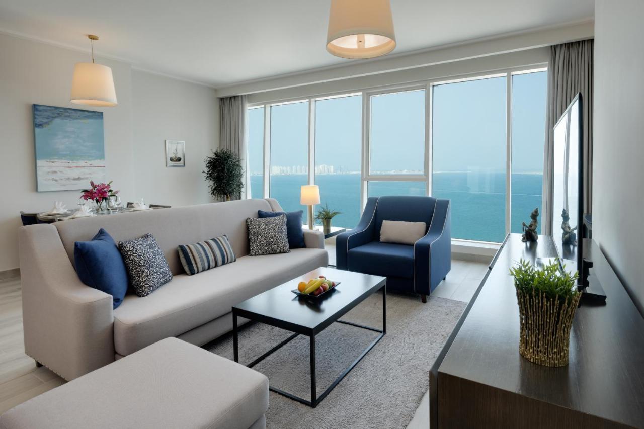 Готель Centara West Bay & Residences 5*
